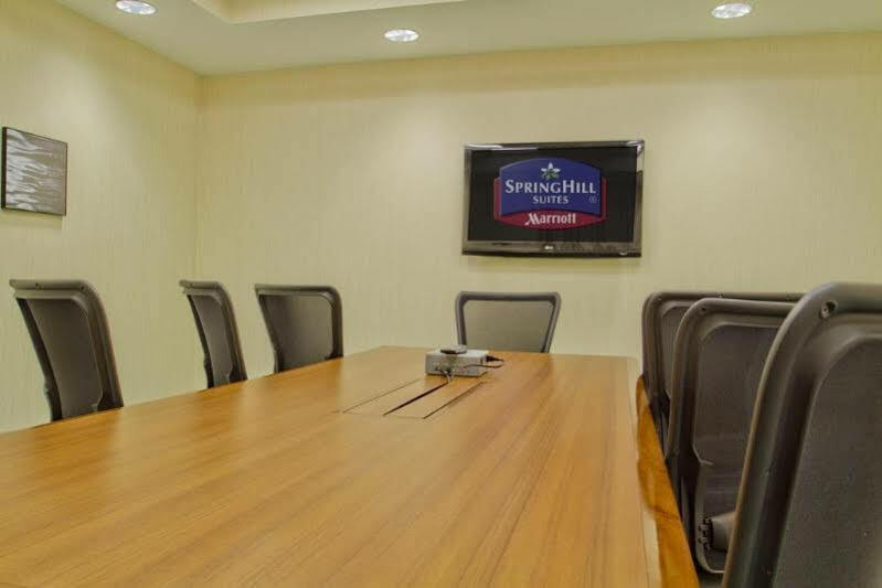 Springhill Suites By Marriott Charlotte Ballantyne Ngoại thất bức ảnh