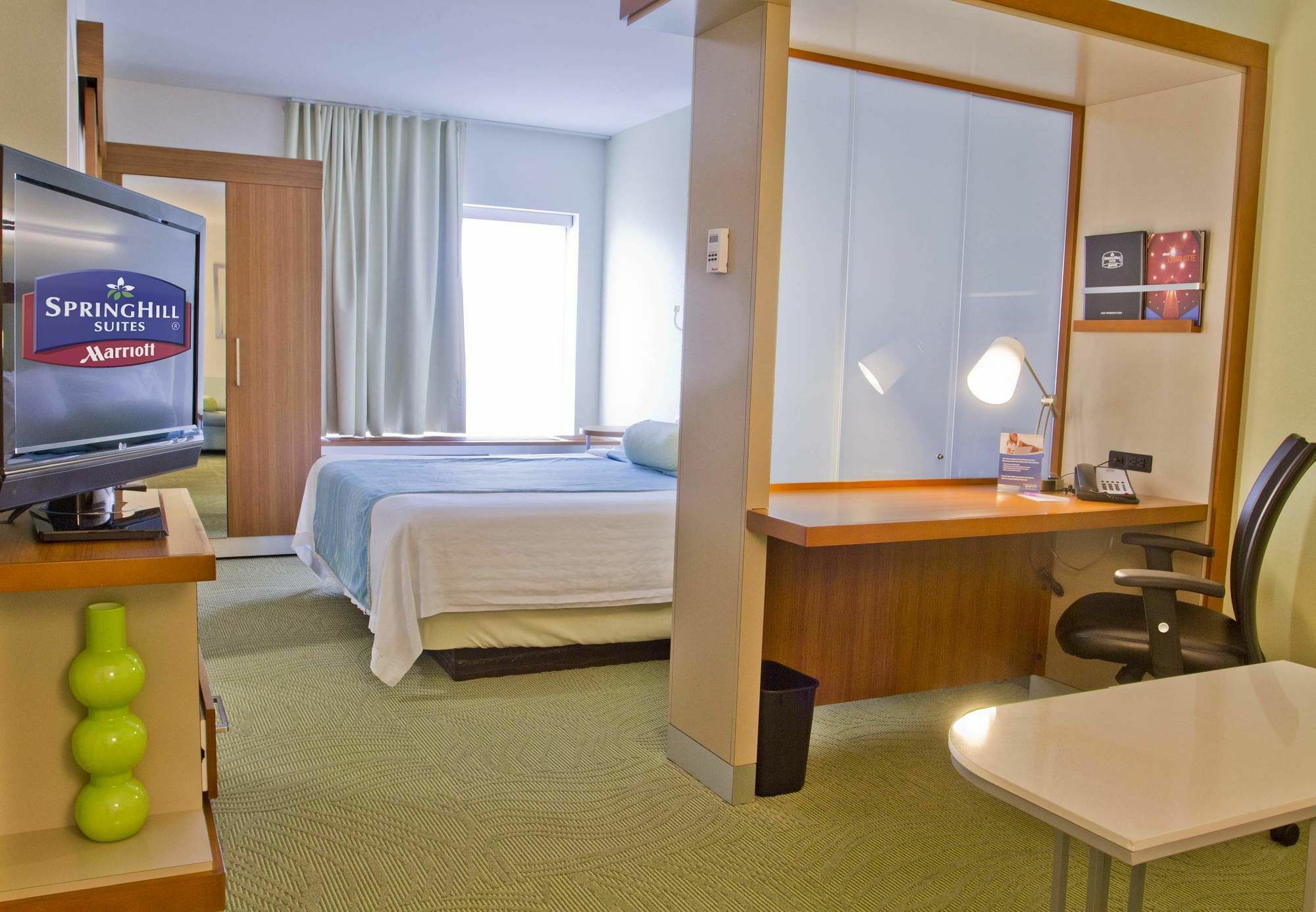 Springhill Suites By Marriott Charlotte Ballantyne Ngoại thất bức ảnh