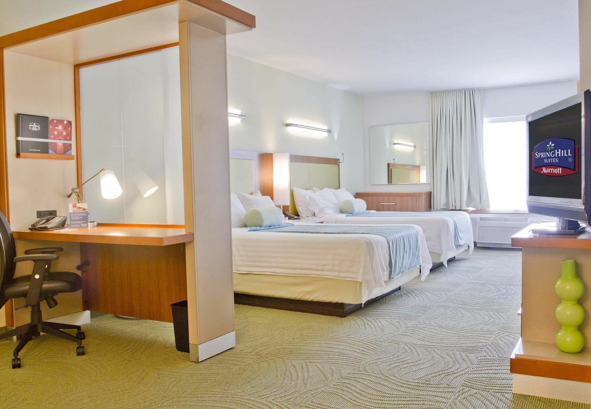 Springhill Suites By Marriott Charlotte Ballantyne Ngoại thất bức ảnh